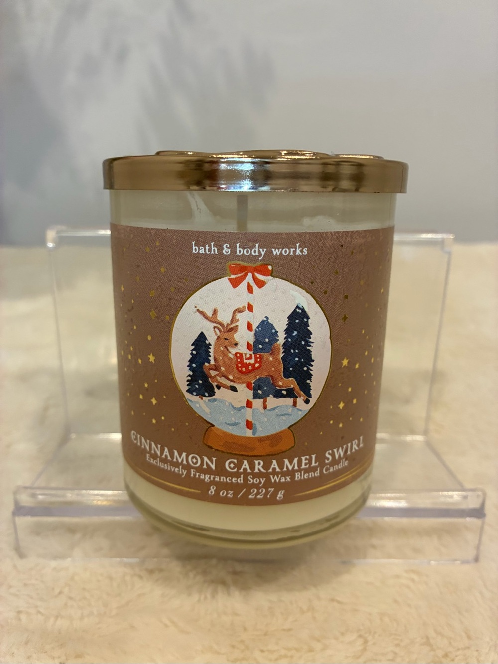 Bath & Body Works Cinnamon Caramel Swirl Candle - Cream and Gold
